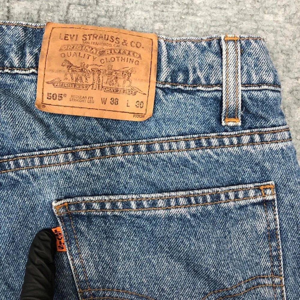 VTG Levis 505 Jeans Mens 38x30 Blue Denim Straight Leg Orange Tab Made USA 90s